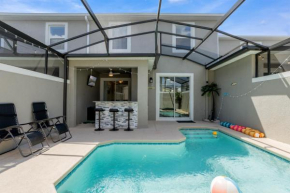 Family Townhome at Storey Lake Min from Disney